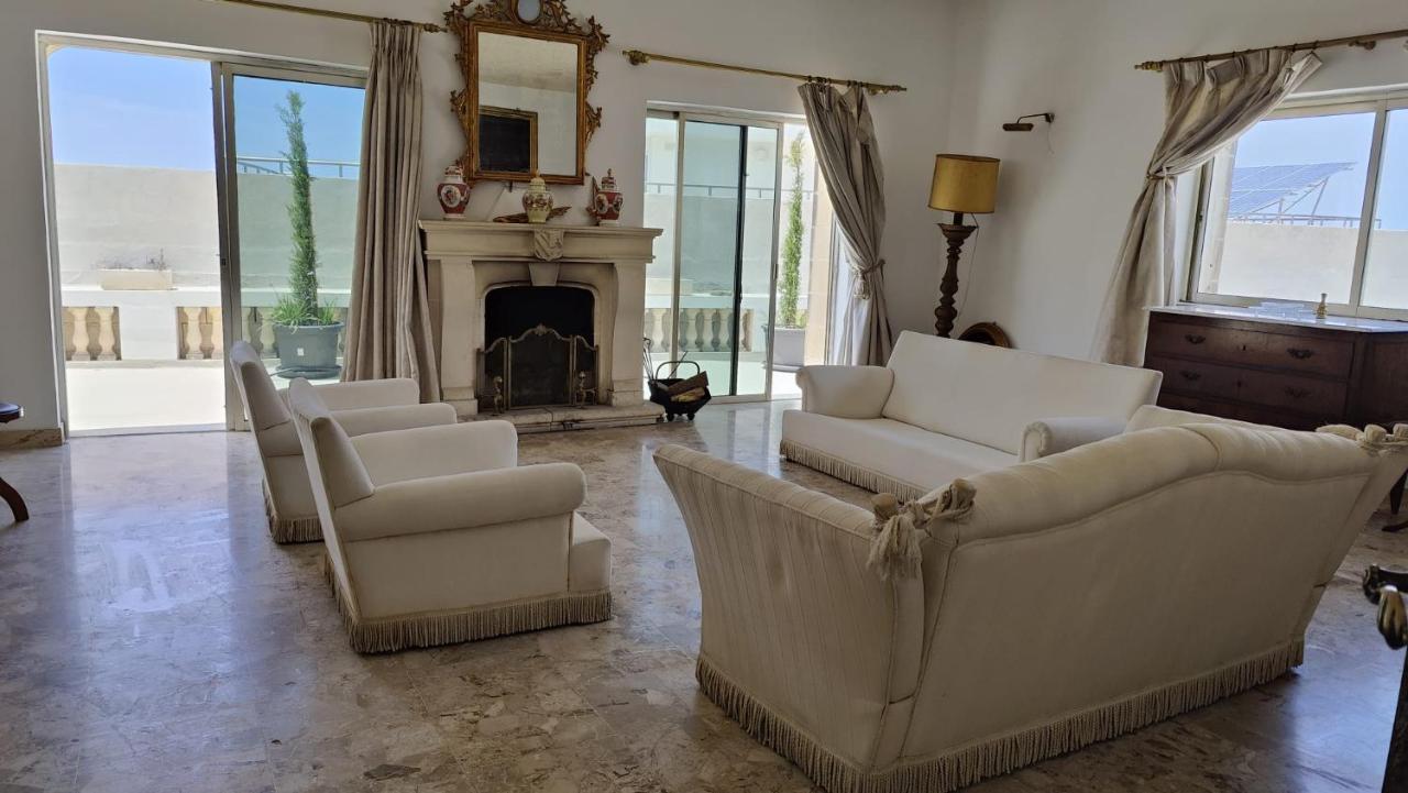 Stunning Villa With Pool, Table Tennis, Table Soccer And A Pool Table 나샤르 외부 사진